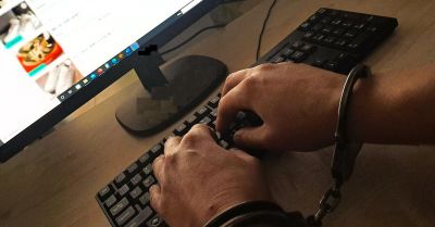 Uwaga sprzedający w sieci: oszuści podszywają się pod kupujących